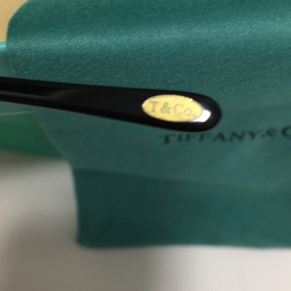 ❌SOLD ❌NEW TIFFANY&CO CAT-EYE SUNGLASSES 🕶 - Picture 6 of 8
